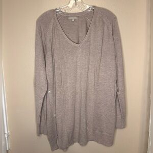 Joan Vass Studio Women’s Lightweight V-neck Side Button Sweater Size Large Tan